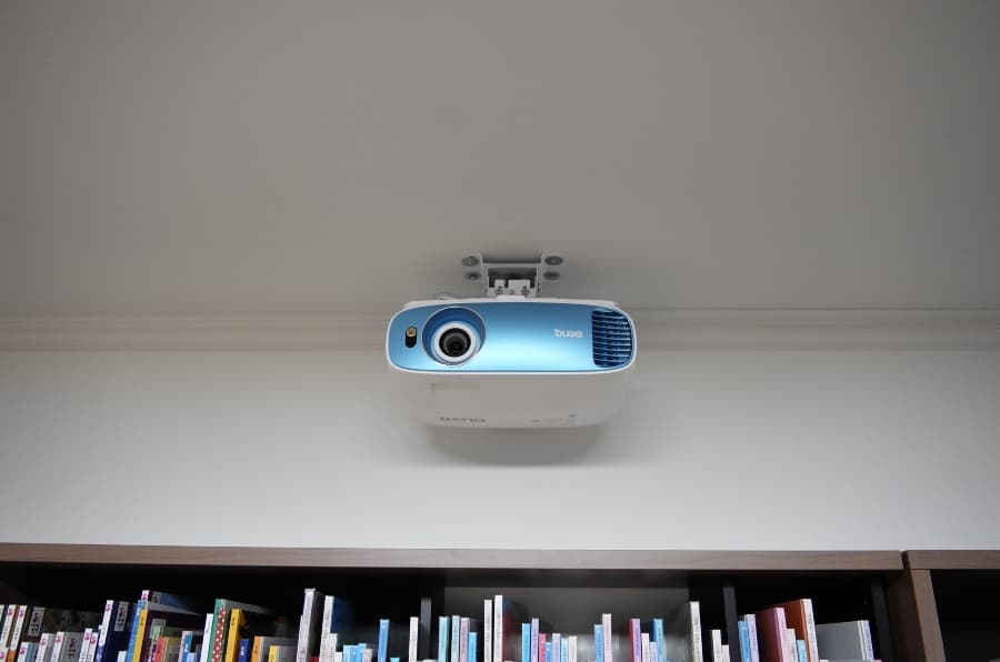 DLP vs. LCD vs. LCoS: Understanding the Different Types of Projectors