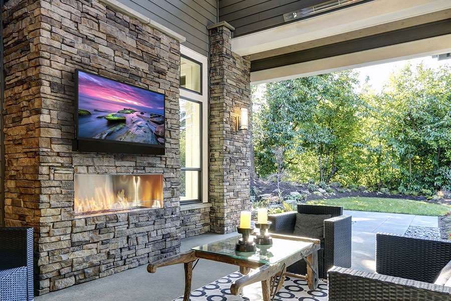 Why You Should Never Place an Indoor TV Outside? Read Outdoor TV Ideas